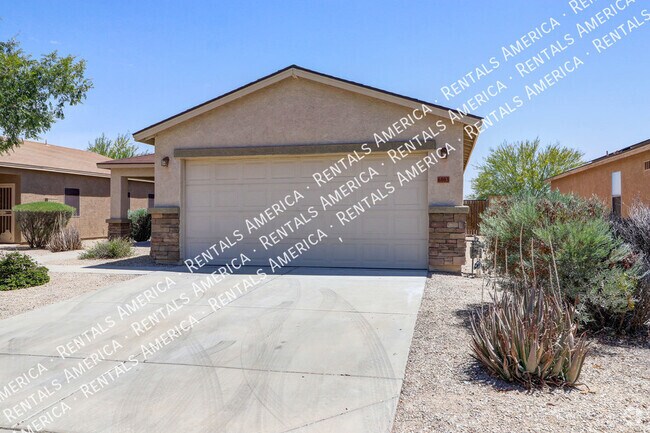 Building Photo - 6003 E Sunrise Cir