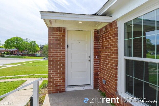 Foto del edificio - 2 br, 2 bath House - 1821 Somerset Ave, Da...