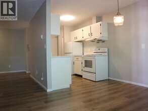 Building Photo - 8060 Ryan Rd