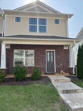 Building Photo - 419 Falls Pointe