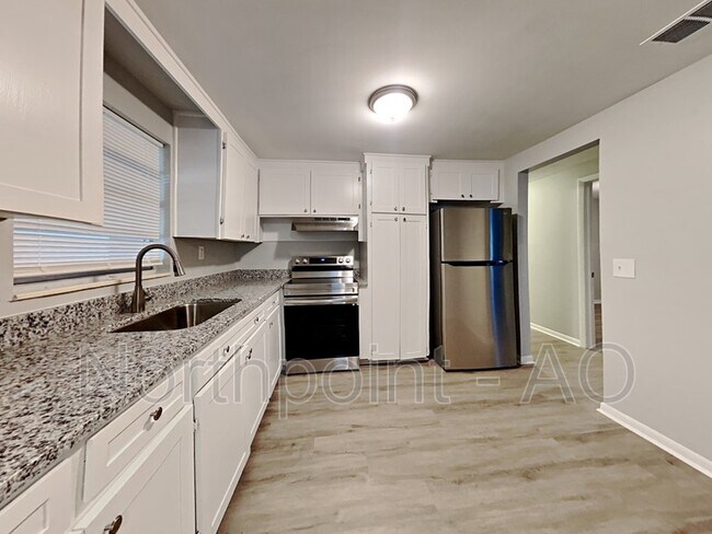 Foto del edificio - 6994 Hafford Ln