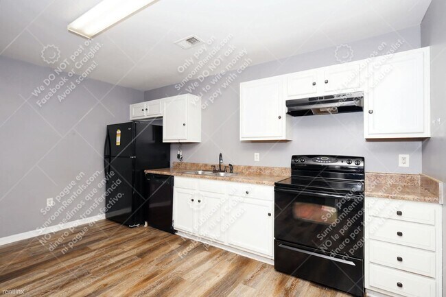 Building Photo - 1 br, 1 bath House - 99 Evergreen Trail SE...