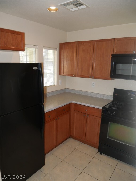 Foto del edificio - 9112 Pearl Cotton Ave