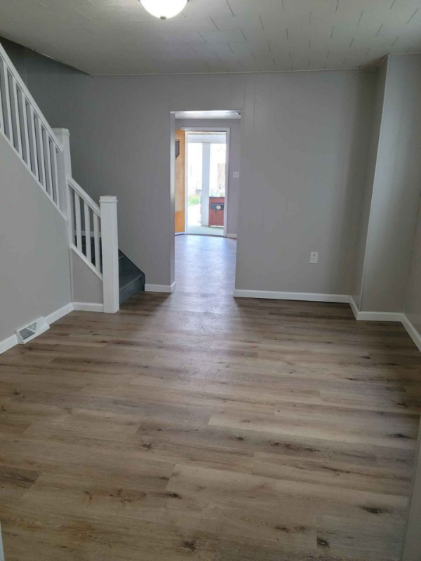 Foto principal - 428 Reynolds Ave