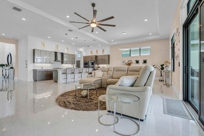 Foto del edificio - 5320 St Armands Way