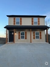 Building Photo - 153 Pinnacle Dr