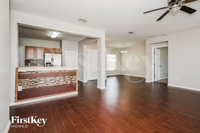 Building Photo - 958 Cumberland Dr