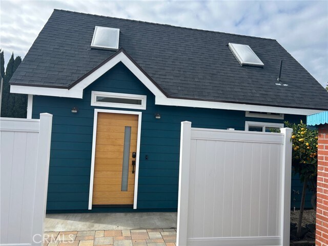 Foto principal - 1009 S Laramie St