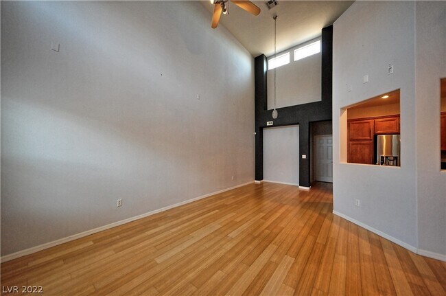 Foto del edificio - 11476 Belmont Lake Dr