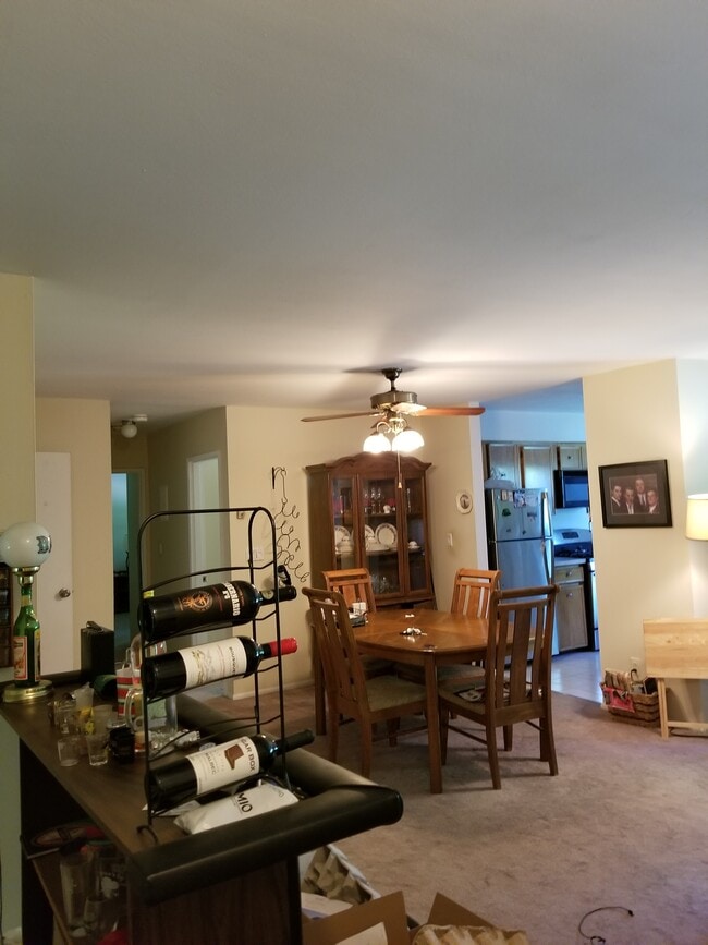 Comedor - 152 N Broadway