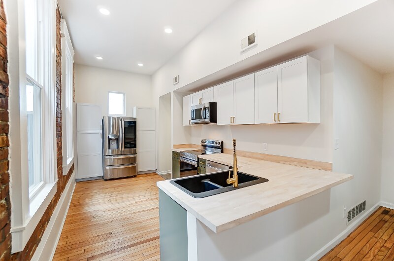 1123 Dayton St Unit 2, Cincinnati, OH 45214 Condo for Rent in