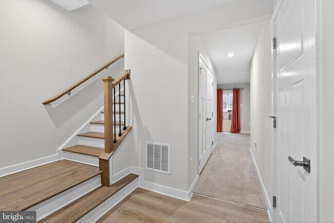 Building Photo - 150 Fletcher Cir