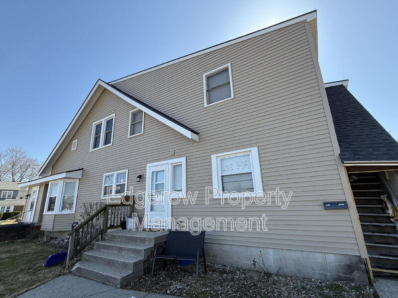 Primary Photo - 3139 Washington Ave SW
