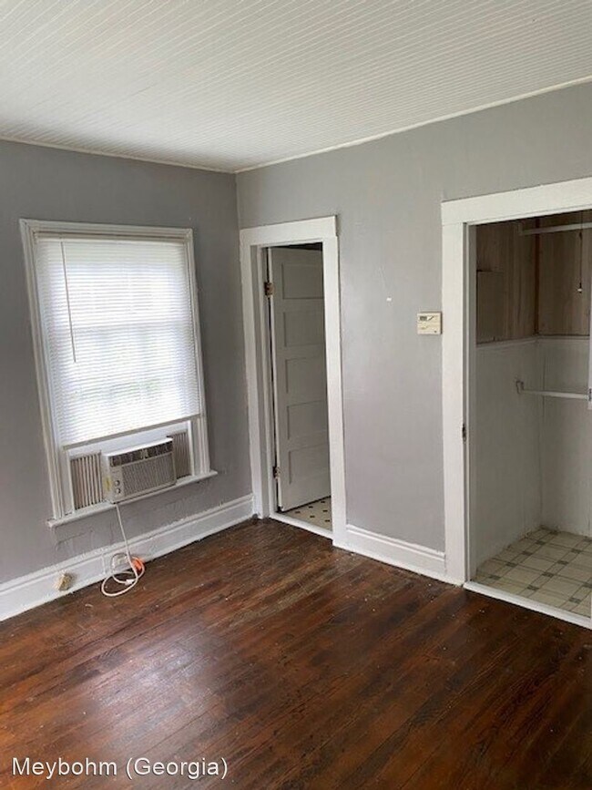 Building Photo - 1 br, 1 bath House - 2413 1/2 Walton Way