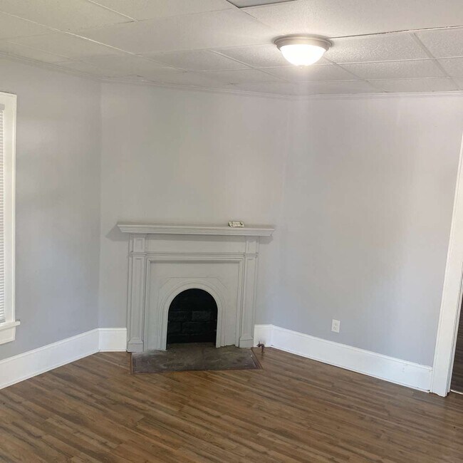 1240 Rocky Creek Rd, Macon, GA 31206 House for Rent in Macon, GA