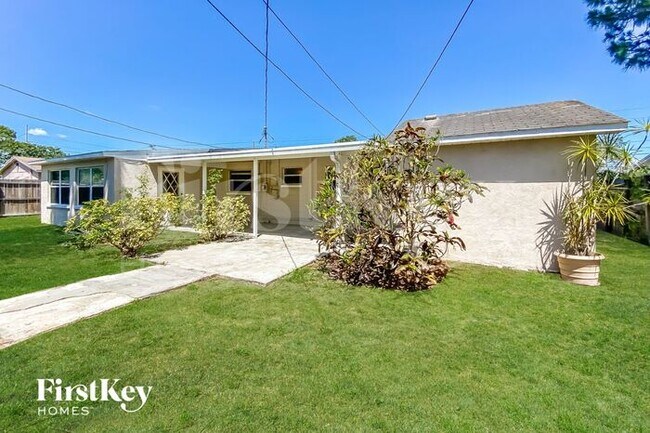 Building Photo - 6900 Dr M.L.K. Jr St N