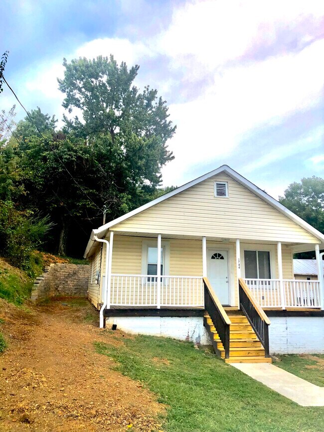 Foto del edificio - 1744 McGee St