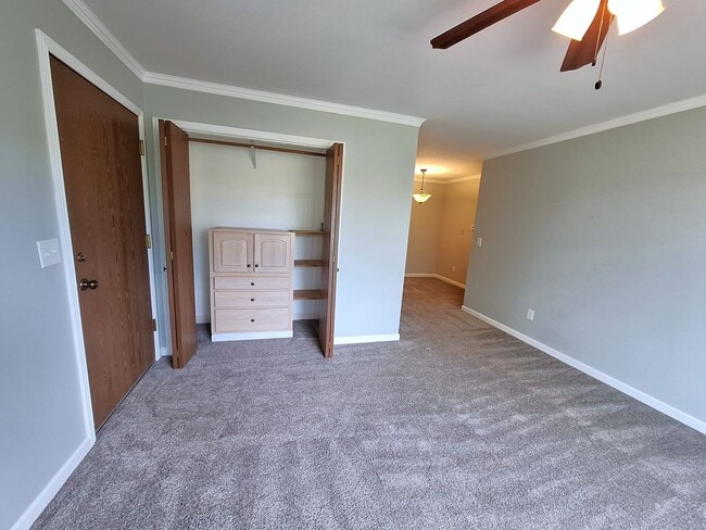 Building Photo - Quiet charmer- Upgrades abound, landry & u...
