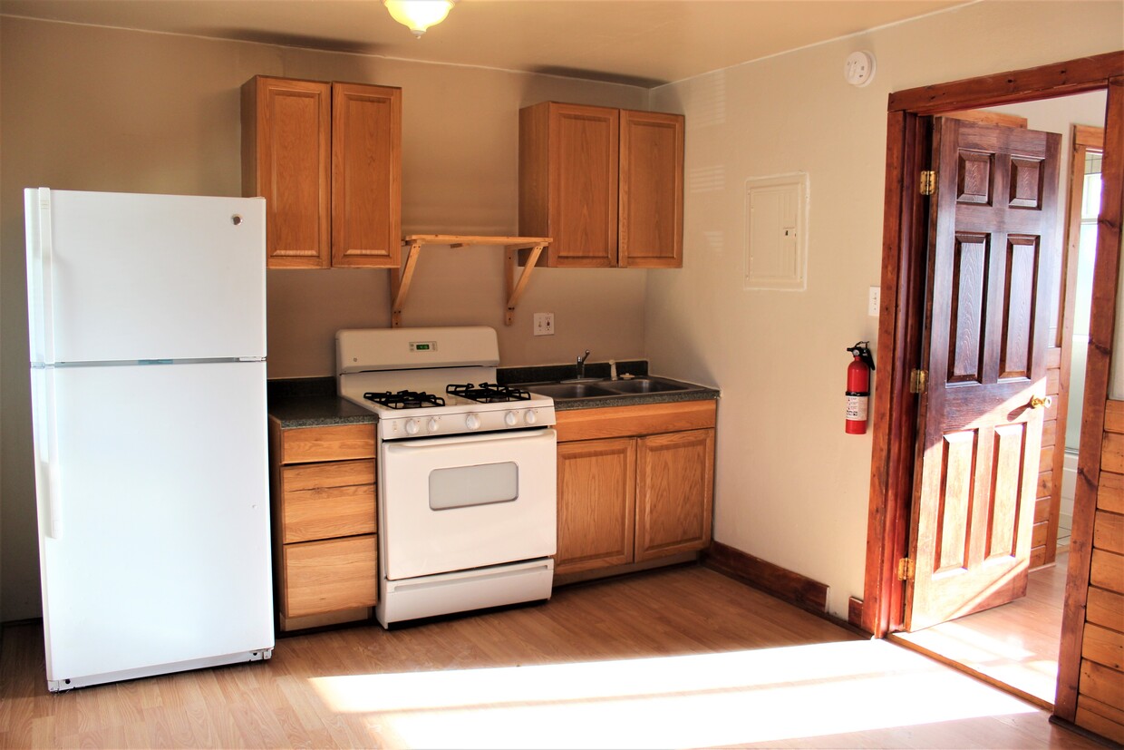 Foto principal - 4567 Morrison Rd