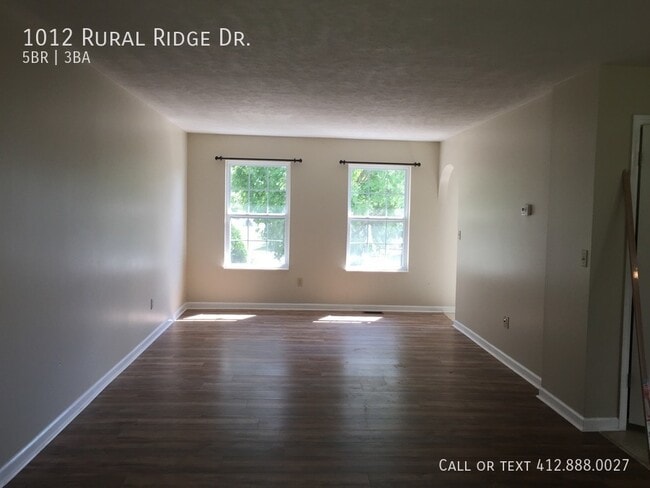 Building Photo - 1012 Rural Ridge Dr