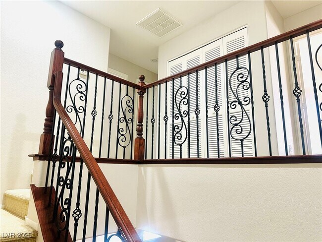 Foto del edificio - 6255 W Arby Ave