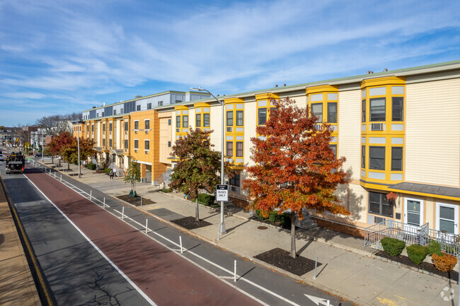 Building Photo - Trolley Square