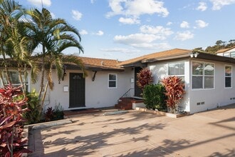 Building Photo - 2604 Juan St