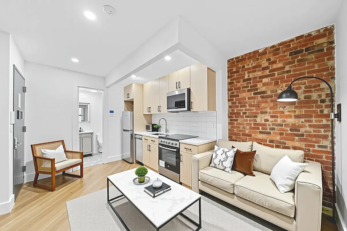Foto principal - 192 Bedford Ave
