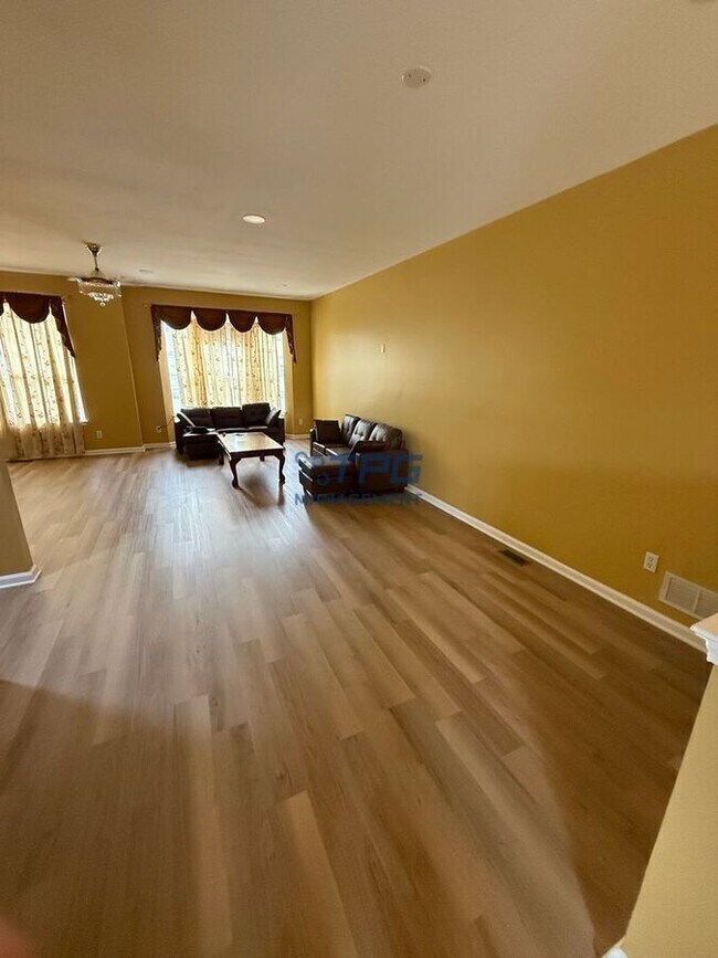 Foto del edificio - 9 Clearbrook Ln