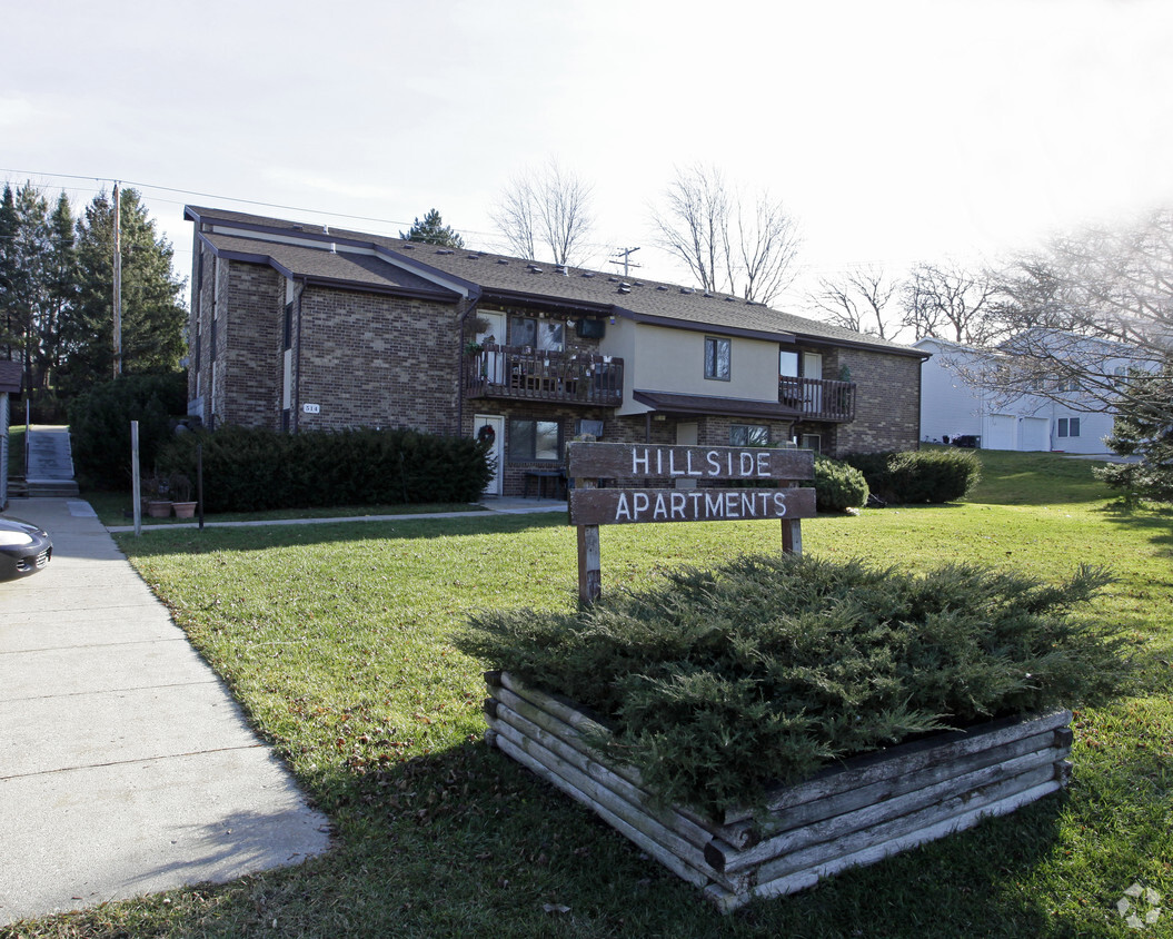 Building Photo - Hillside Apartments