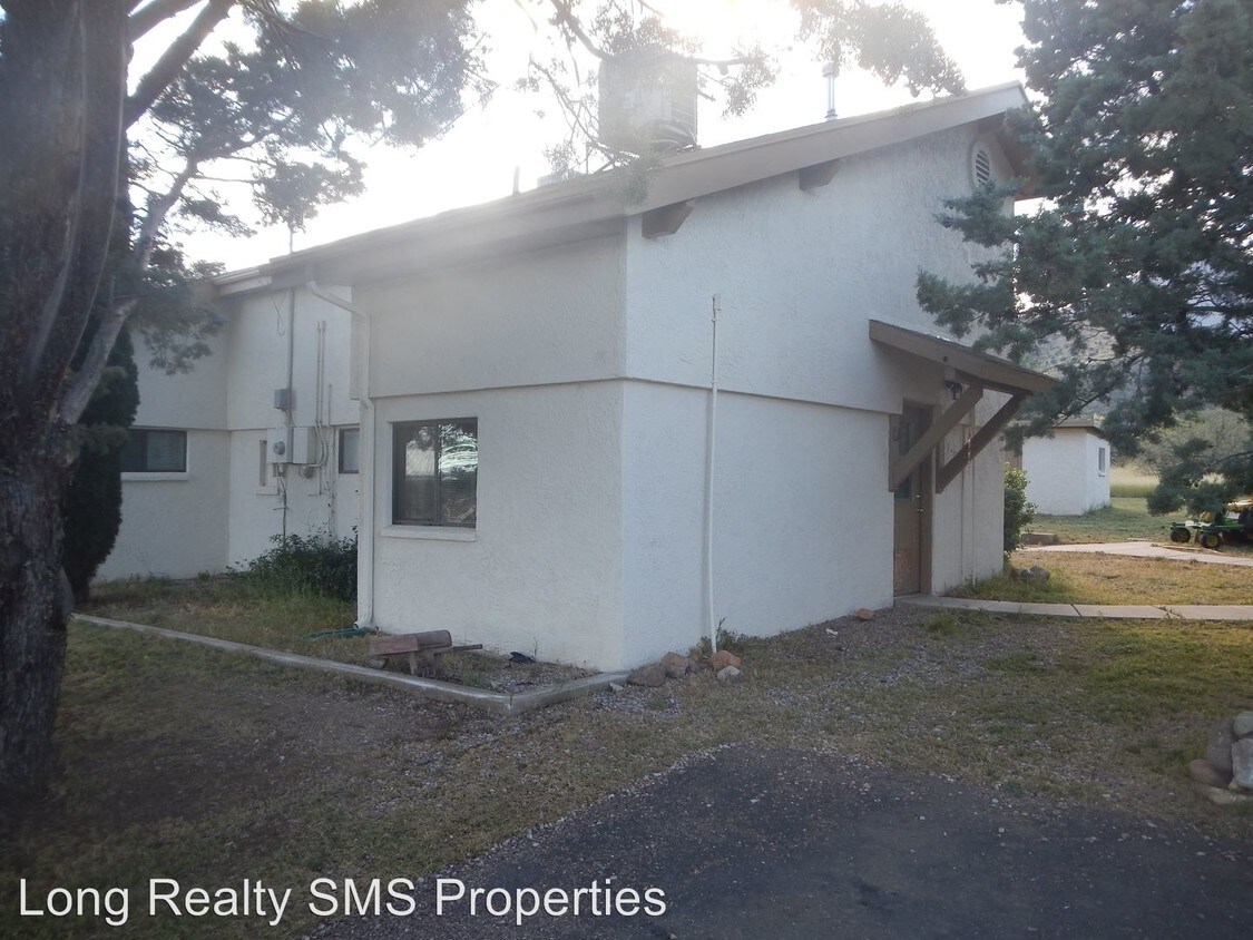 Primary Photo - 8130 S Highway 92