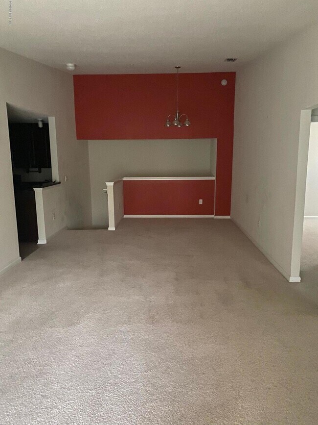 Foto del edificio - 7062 Snowy Canyon Dr