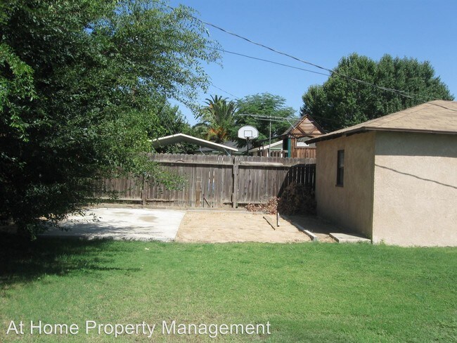 Foto del edificio - 34 La Mesa Dr