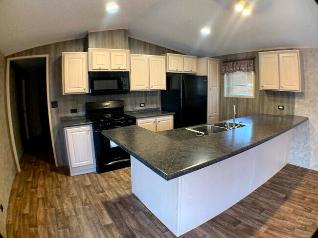 Foto del edificio - 3637 SE 6th St