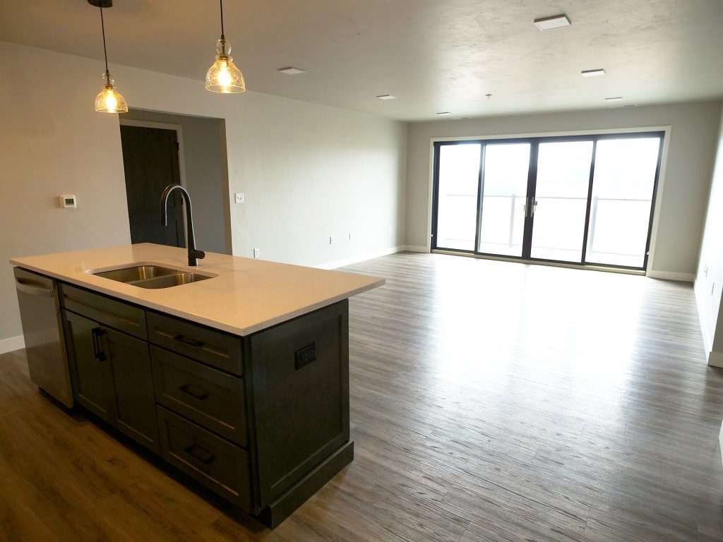 Block 800 - 823 W College Ave Appleton, WI 54915 | Apartments.com