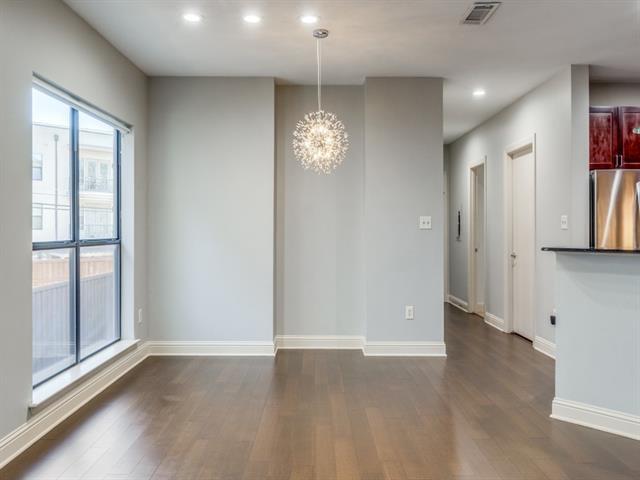Building Photo - 4122 Avondale Ave