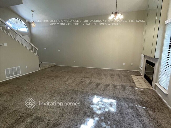 Foto del edificio - 3704 Pinehill Way