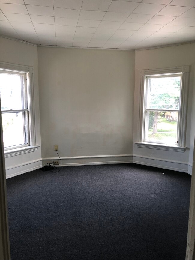 Foto del edificio - 119 N Willard St