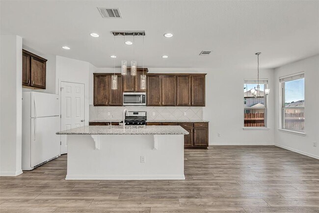 Building Photo - 620 Little Draw Ln