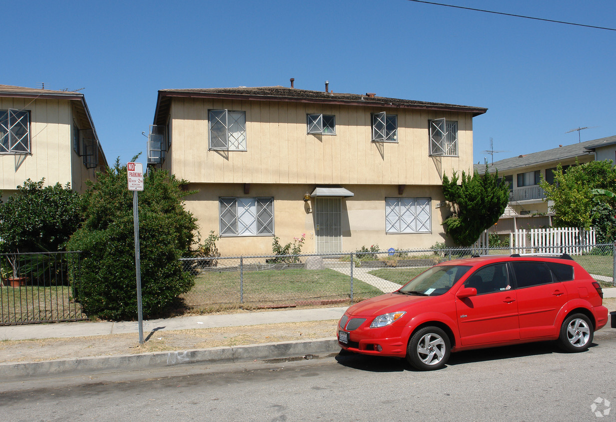 Building Photo - 7021 Fulton Ave