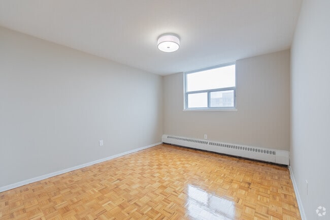 2BR, 1BA - 950SF - Bedroom - Birch Towers