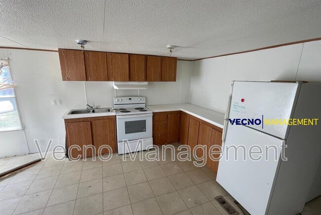 Foto del edificio - 4040 SW Military Dr