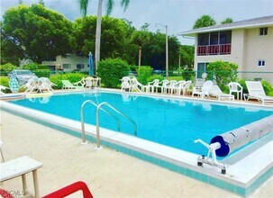 Building Photo - 343 Joel Blvd