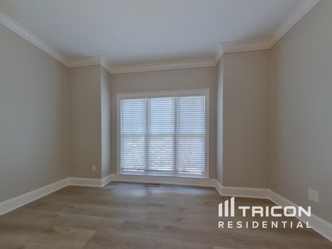 Foto del edificio - 5390 Overbend Trail