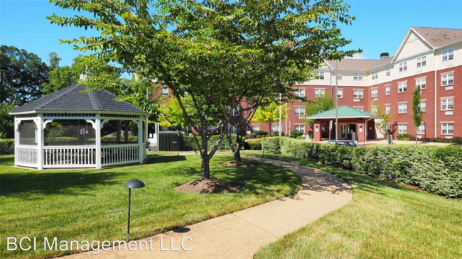 Foto del edificio - 1121 St Agnes Ln