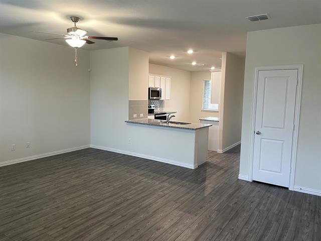 Building Photo - 3212 Buckskin Trl