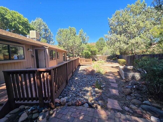 Building Photo - Unfurnished, 1-Year Long-Term Rental