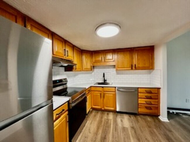 Interior Photo - 200 West Apartments