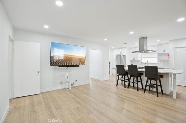 Foto del edificio - 3686 Palo Verde Ave W