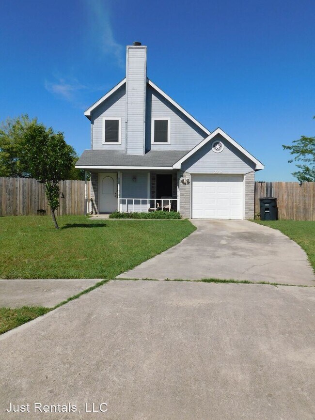 Building Photo - 2 br, 1.5 bath House - 2219 Hilltop Loop